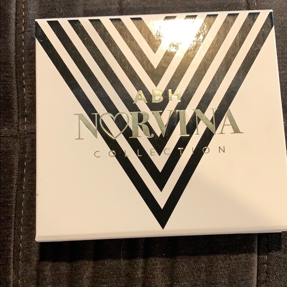 Norvina PR Kit Mini Vol. 1